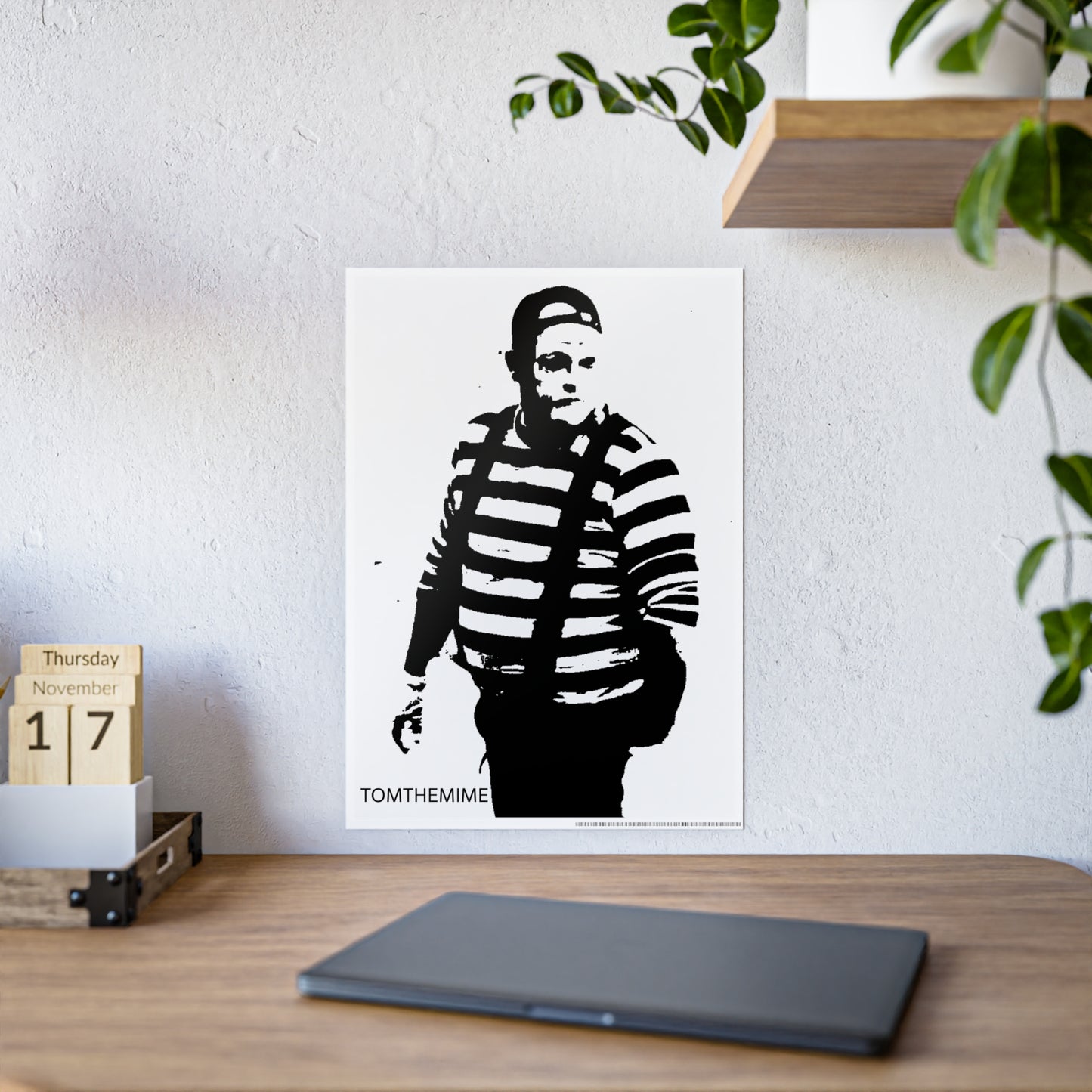 Modern Gloss Poster - Minimalist Black & White Striped Art for Home Decor